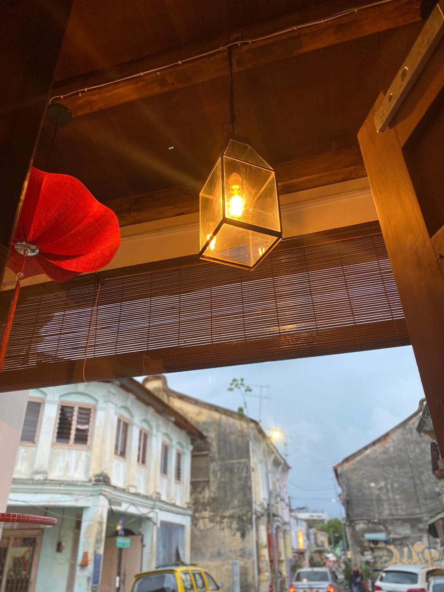 Homs Female Hostel George Town Esterno foto
